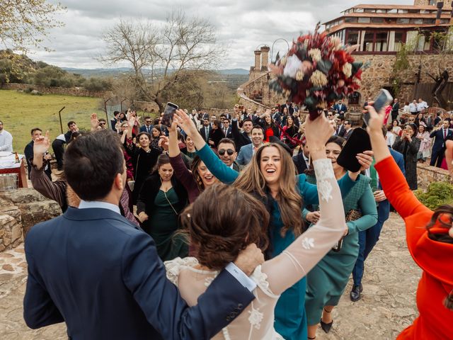 La boda de Olga y Enrique en Almendral, Badajoz 122