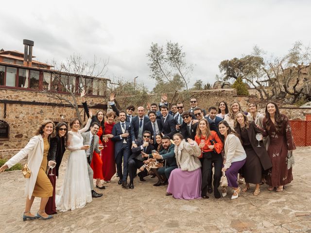 La boda de Olga y Enrique en Almendral, Badajoz 126