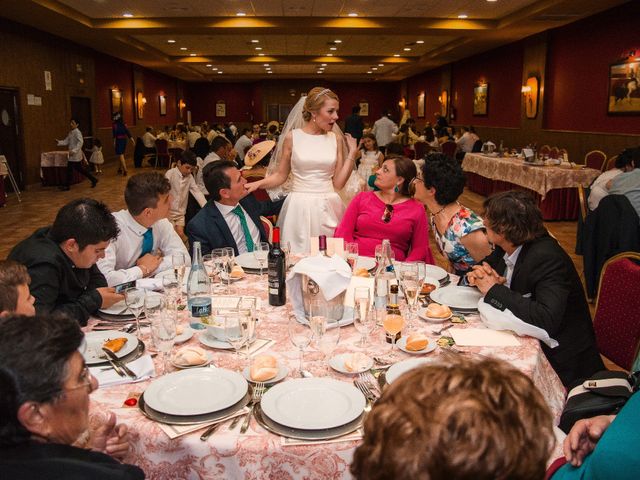 La boda de Jose y María Dolores en Guareña, Ávila 25