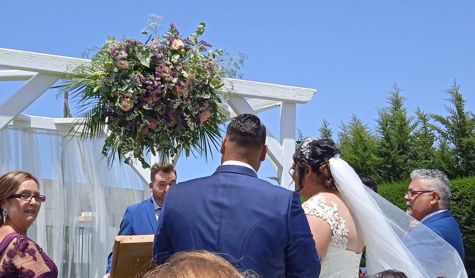 La boda de Juan Jesús y Rocío en Chiclana De La Frontera, Cádiz