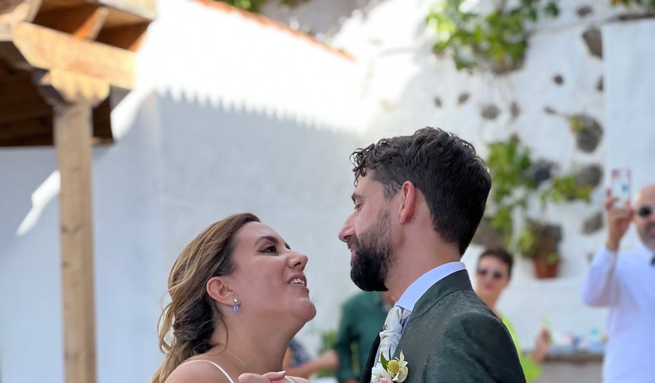 La boda de Abraham  y Elena en La Victoria De Acentejo, Santa Cruz de Tenerife