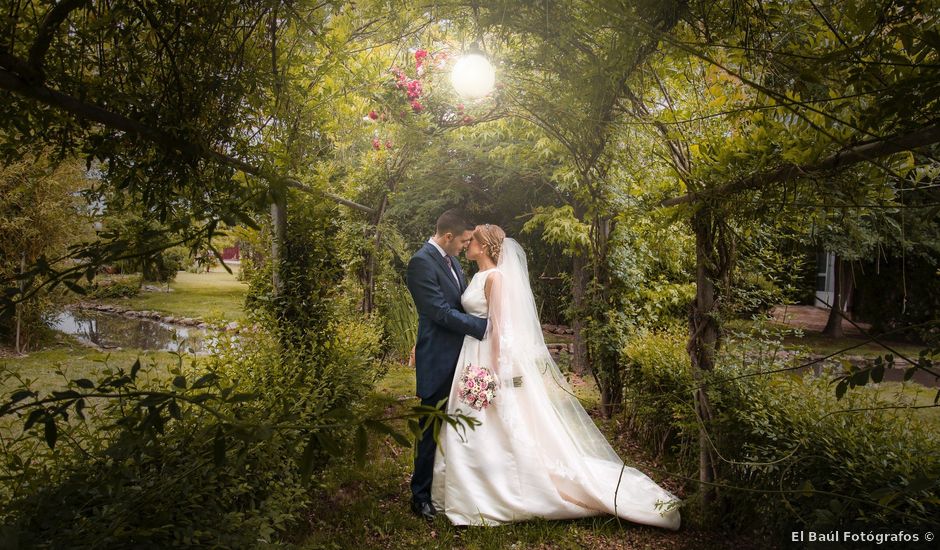 La boda de Jose y María Dolores en Guareña, Ávila