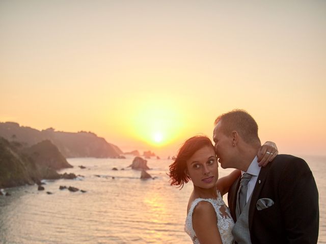 La boda de Rubén y Raquel en Gijón, Asturias 45