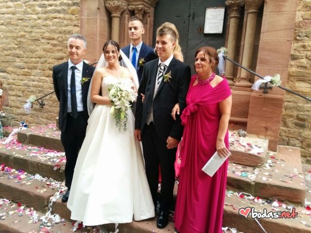 La boda de Roger y Estefanía en Seva, Barcelona 30