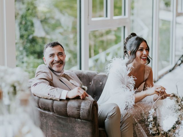 La boda de Carlos y Zoraida en Rois, A Coruña 9