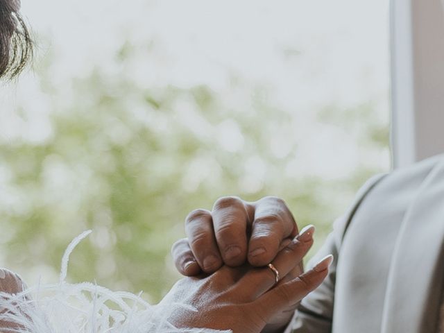 La boda de Carlos y Zoraida en Rois, A Coruña 11