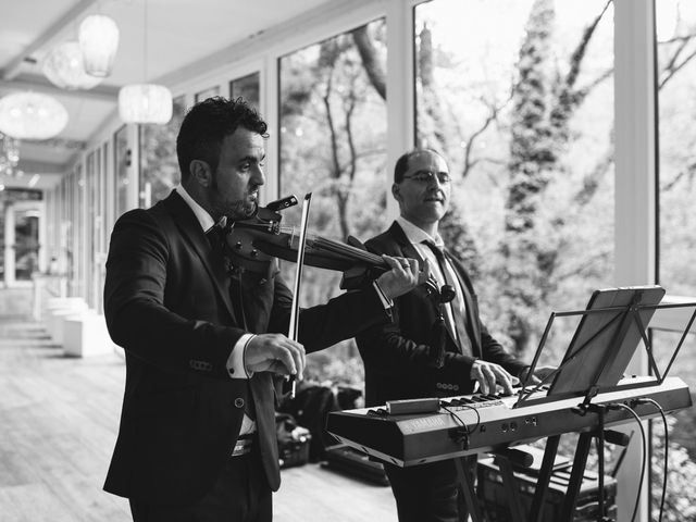 La boda de Carlos y Zoraida en Rois, A Coruña 13