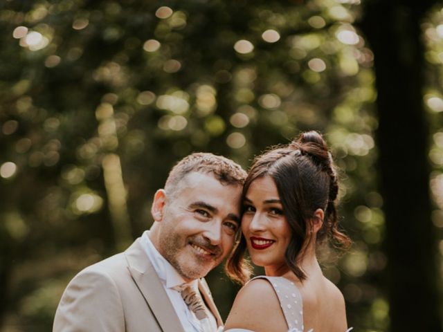 La boda de Carlos y Zoraida en Rois, A Coruña 24