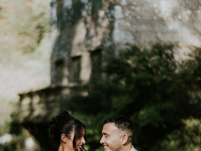 La boda de Carlos y Zoraida en Rois, A Coruña 32