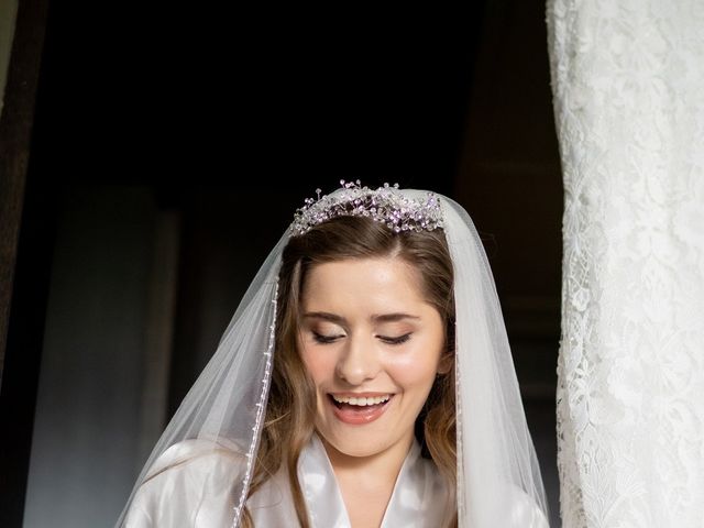 La boda de Florín y Yana en Gorraiz, Navarra 26