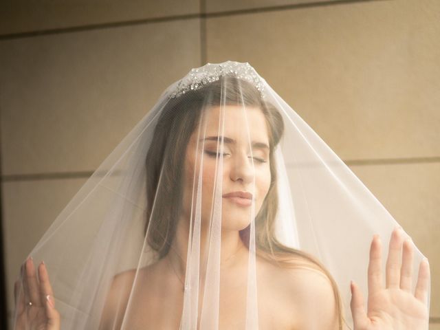 La boda de Florín y Yana en Gorraiz, Navarra 44