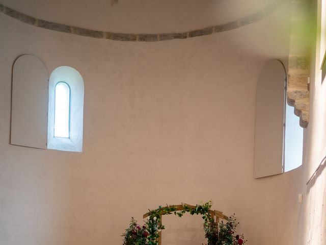 La boda de Florín y Yana en Gorraiz, Navarra 54