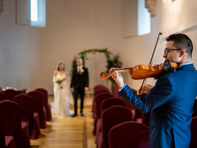 La boda de Florín y Yana en Gorraiz, Navarra 80