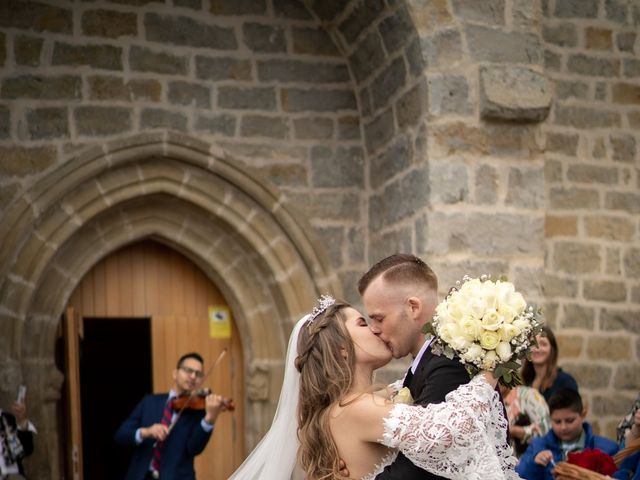 La boda de Florín y Yana en Gorraiz, Navarra 86