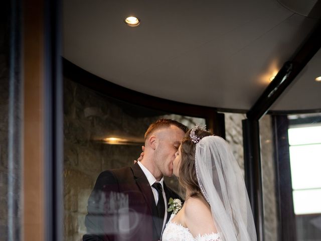 La boda de Florín y Yana en Gorraiz, Navarra 103