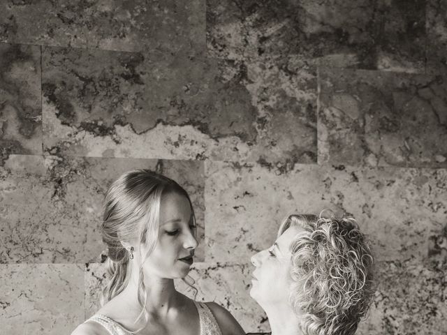 La boda de Jordi y Laura en Fares, Girona 12
