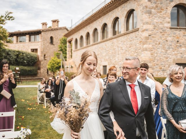 La boda de Jordi y Laura en Fares, Girona 28