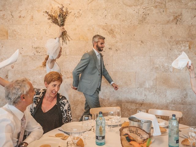 La boda de Jordi y Laura en Fares, Girona 45