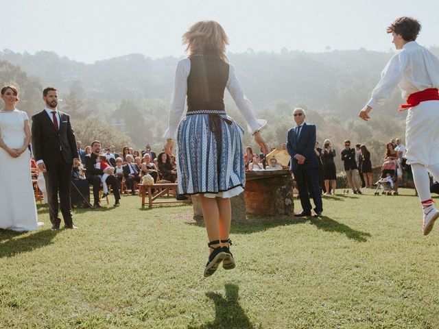 La boda de Asier y Irene en Donostia-San Sebastián, Guipúzcoa 24