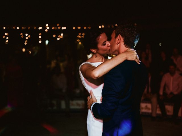 La boda de Juan y Blanca en Sanlucar De Barrameda, Cádiz 57