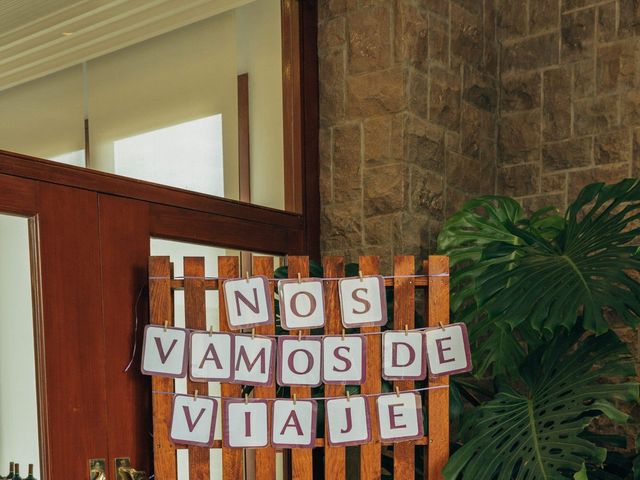 La boda de Mariano y Laura en Castelló/castellón De La Plana, Castellón 24