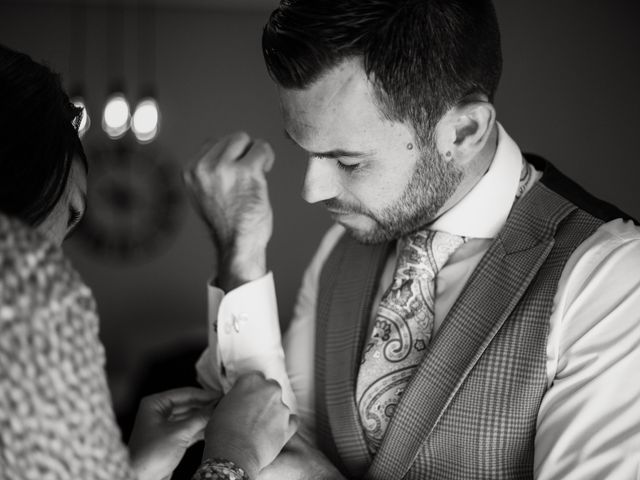 La boda de Javier y Angela en Sevilla, Sevilla 12
