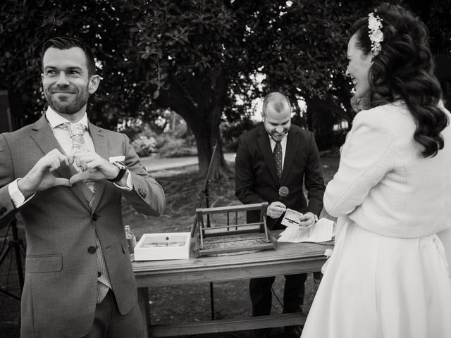 La boda de Javier y Angela en Sevilla, Sevilla 28