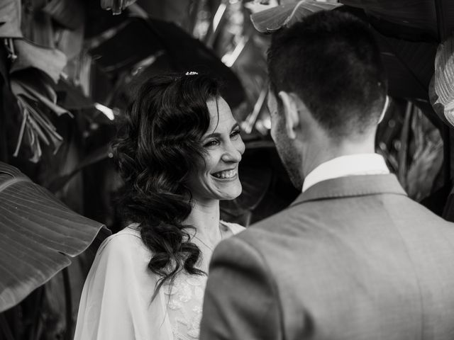 La boda de Javier y Angela en Sevilla, Sevilla 43