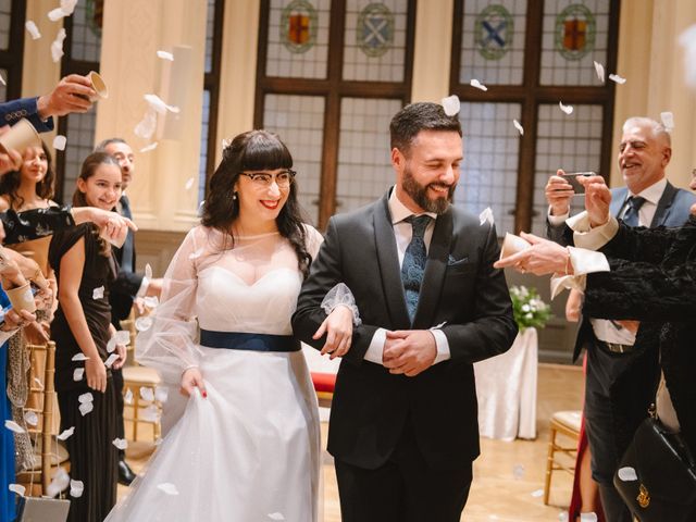 La boda de Rubén y Almudena en Madrid, Madrid 13