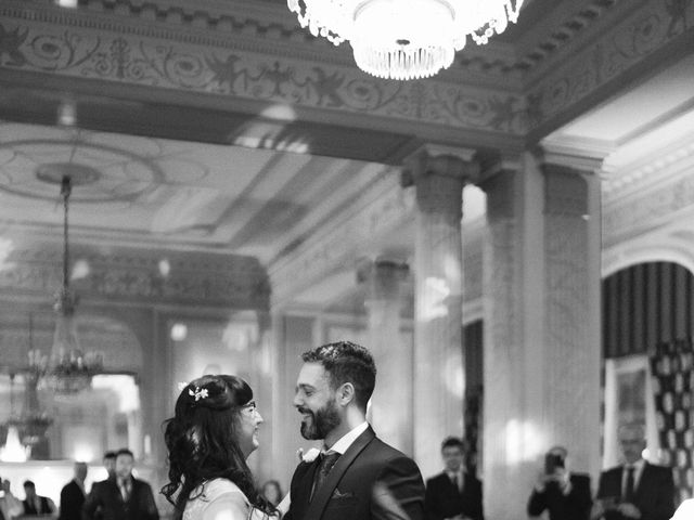 La boda de Rubén y Almudena en Madrid, Madrid 39