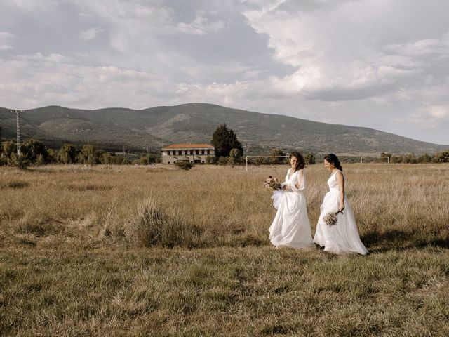 La boda de Verónica y Iris en Pinilla Del Valle, Madrid 33