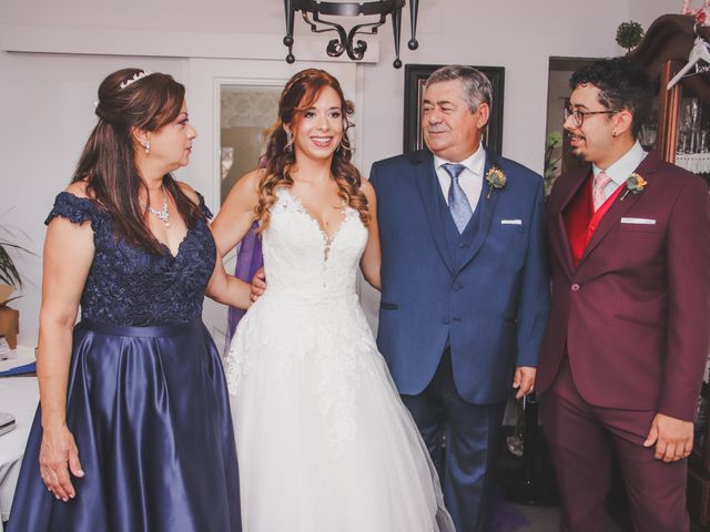 La boda de Miguel y Irene en Los Barrios, Cádiz 15