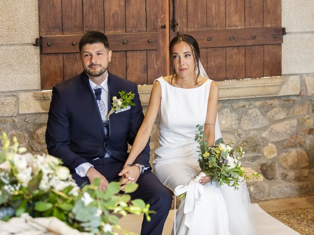 La boda de Albert y Claudia en Vilanova Del Valles, Barcelona 17