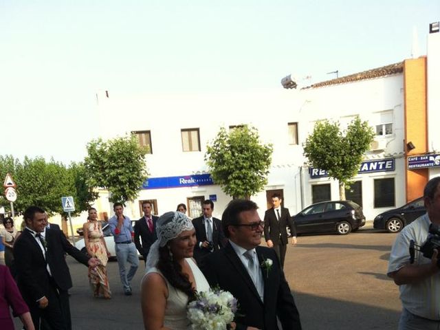La boda de Tony y María  en Badajoz, Badajoz 6