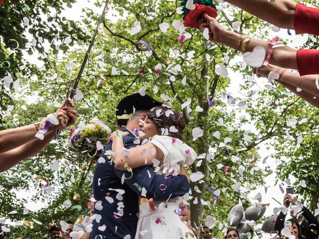 La boda de Josu y Paula en Vitoria-gasteiz, Álava 42