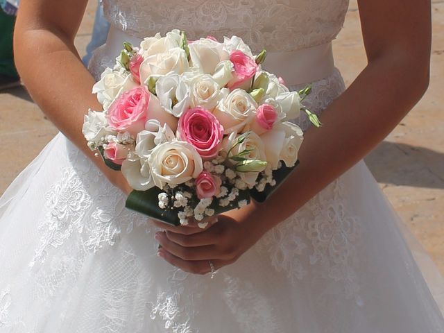 La boda de Javier y Bárbara en Oviedo, Asturias 1