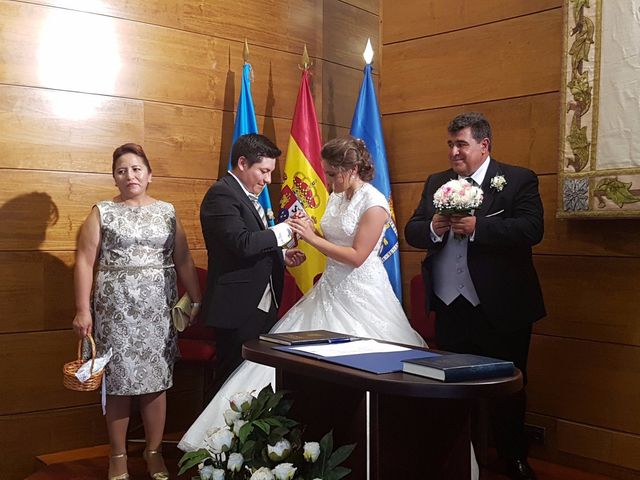 La boda de Javier y Bárbara en Oviedo, Asturias 2