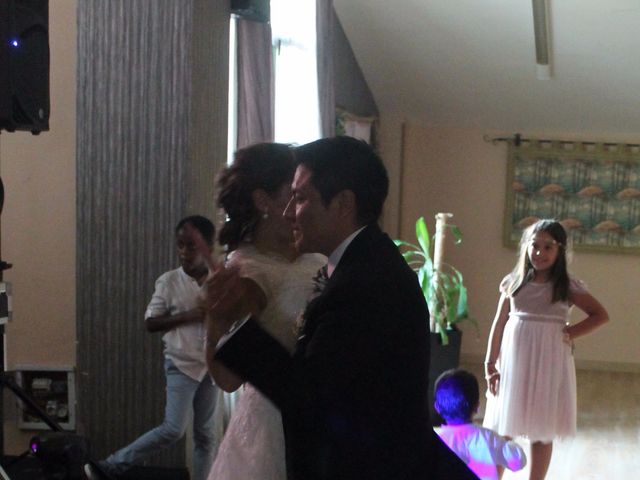 La boda de Javier y Bárbara en Oviedo, Asturias 25