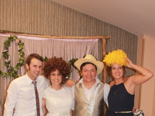 La boda de Javier y Bárbara en Oviedo, Asturias 36