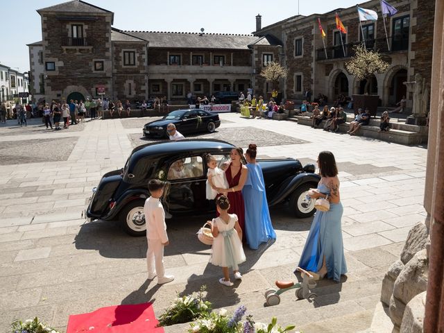 La boda de Gabriel y Dhara en Chantada (Santa Marina), Lugo 40