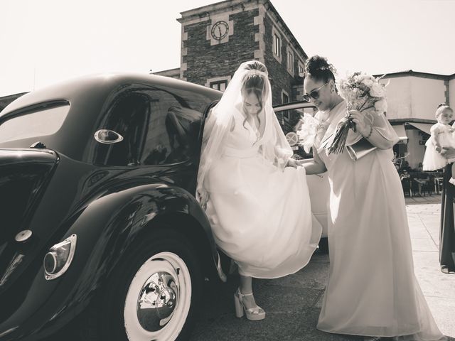 La boda de Gabriel y Dhara en Chantada (Santa Marina), Lugo 41