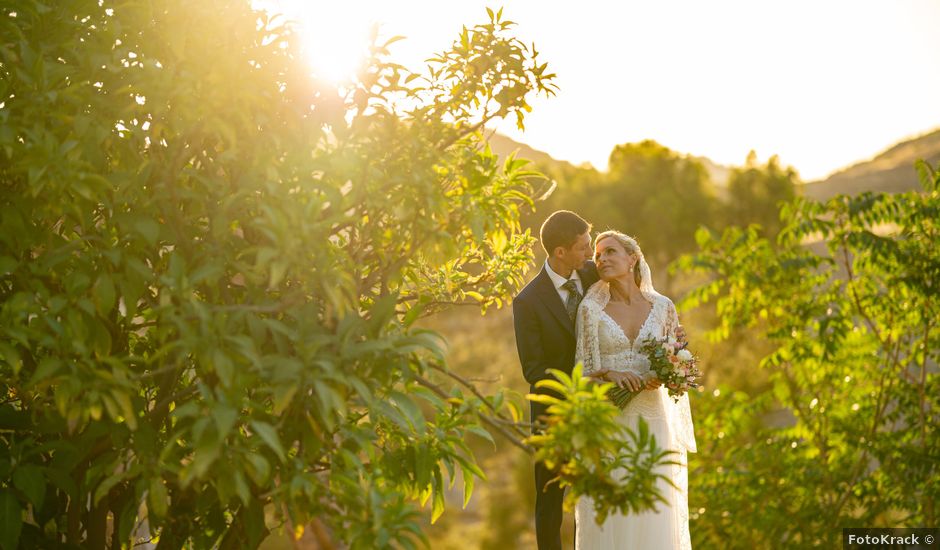 La boda de Elena y Borja en Villamena, Granada