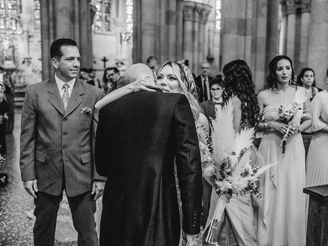La boda de Marco y Valentina en Bigues, Barcelona 48