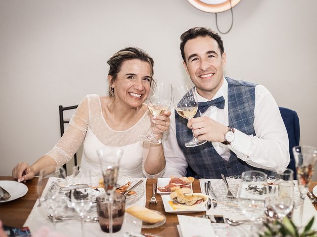 La boda de Basi y Cristina en Sant Cugat Sesgarrigues, Barcelona 64