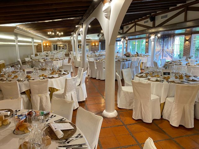 La boda de Tamara y Adrián  en Lardero, La Rioja 1