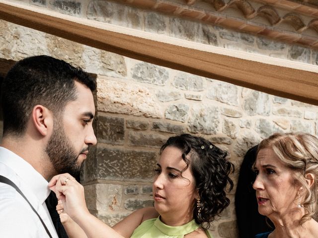 La boda de Josep y Marian en Fares, Girona 5