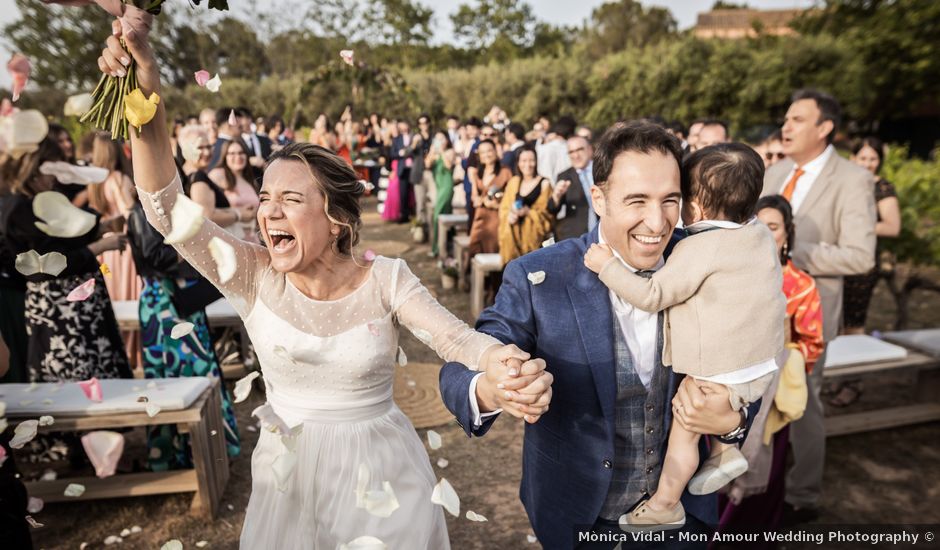 La boda de Basi y Cristina en Sant Cugat Sesgarrigues, Barcelona