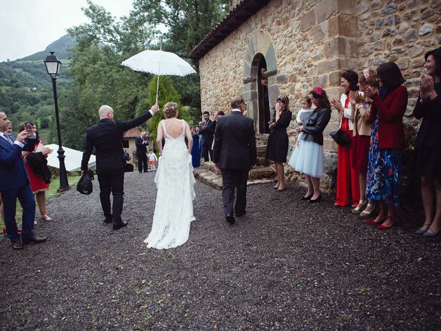 La boda de Javier y Carol en Cereceda (Villamayor), Asturias 20