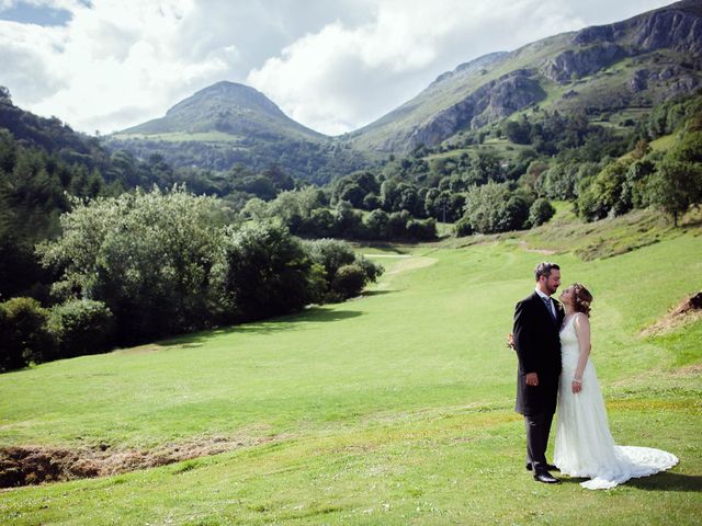 La boda de Javier y Carol en Cereceda (Villamayor), Asturias 35