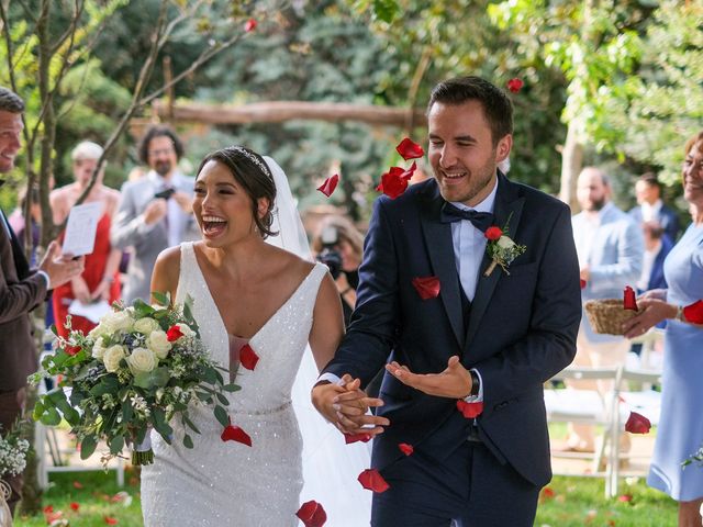 La boda de CONSTANTIN y SABRINA en Sant Fost De Campsentelles, Barcelona 28